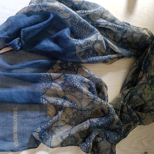 Cotton and viscoz scarves like new, multicolored