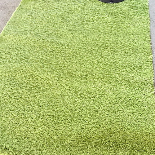Hampen rug light green like new 133x195
