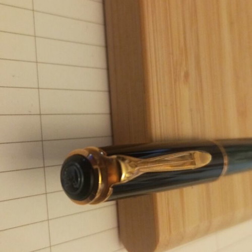 Pelikan Souveran Series 400 Roller pen black green, lightly used
