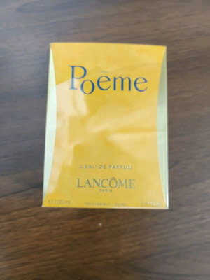 Authentic Poeme perfume 100ml like new