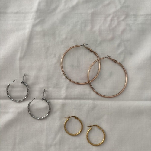 Iron golden rings with a twisted design.