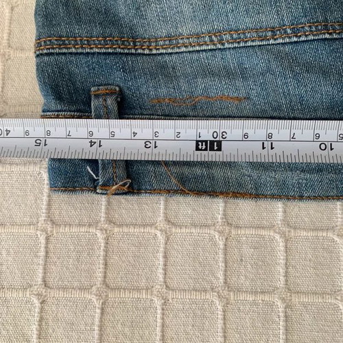 Pink Woman blue jeans, size M, slim fit
