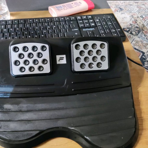 Fanatec Speedster II steering wheel like new for PS2