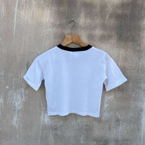 Adidas shirt authentic used, no S-M, white