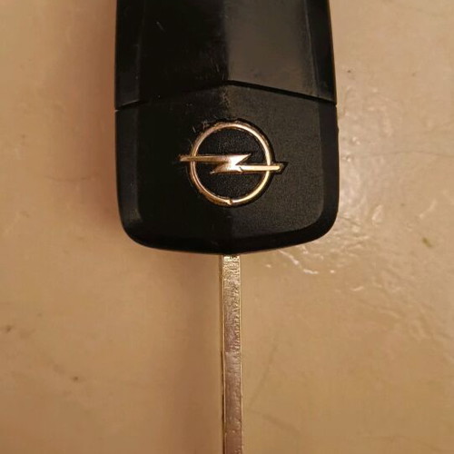 Opel car key like new, genuine