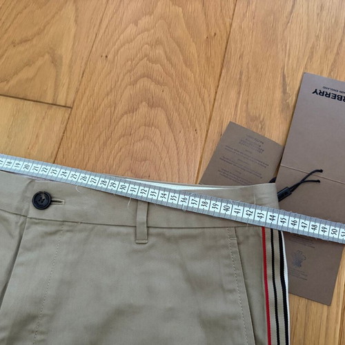 Burberry Icon Stripe shorts, beige, size L