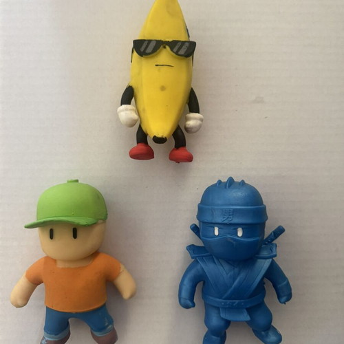Monsterflex Stumble Guys figures pack of three used, elastic material