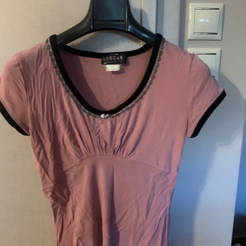Morgan pink top like new with black velvet details, size L