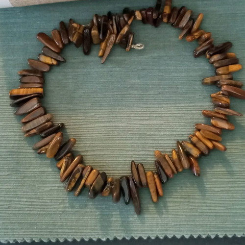 Tiger Eye Necklace 925 like new with silver clasp