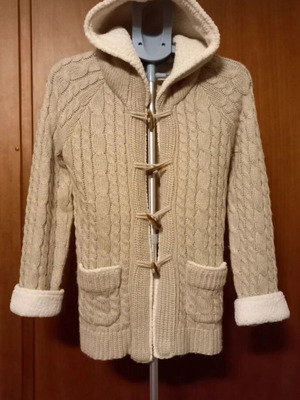 Zara Knitwear cardigan size M (38) like new, beige with fur details
