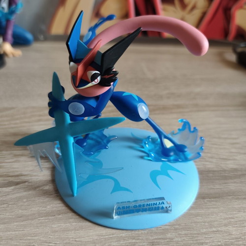 Ash Greninja Funism figure like new, 10cm display
