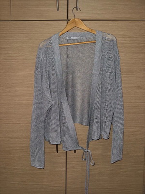 Zara cardigan tie closure like new, gray, size L