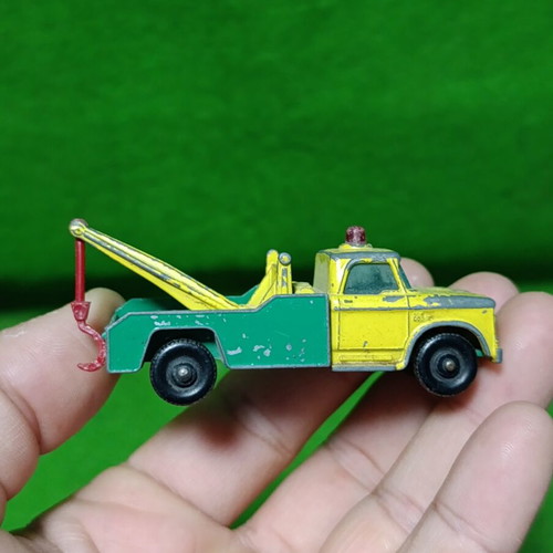 Vintage Lesney Matchbox 1965 No 13 Dodge Wreck Truck BP used