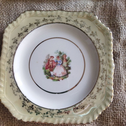 Jonson Bros England vintage set of 6 Fragonard plates like new