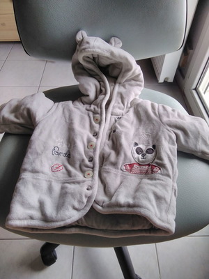 Prenatal baby jacket used for 3-6 months