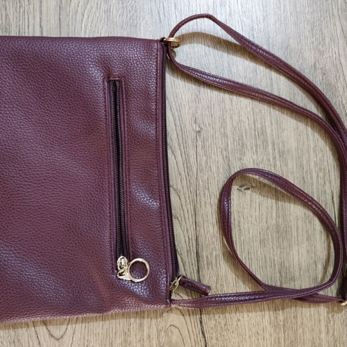 Avon Crossbody Bag Like New in Burgundy Color