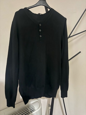Prince Oliver black knitted sweater with elbow patches like new
