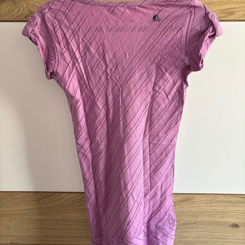 Puma T-Shirt pink used with buttoned sleeves, size XS