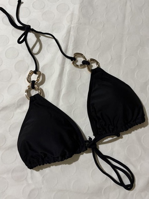 Bikini top black with gold rings size S like new