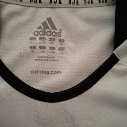 Adidas 2010-11 Besiktas Shirt Jersey #7 Quaresma like new