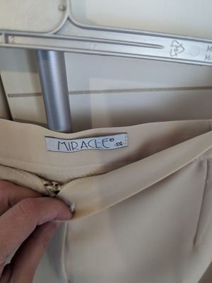 Women's beige pants used, size XXL