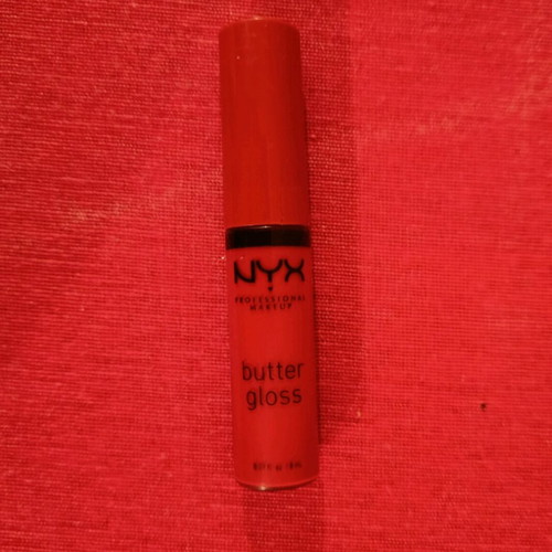 Nyx Butter Lip Gloss used, color Apple Crisp