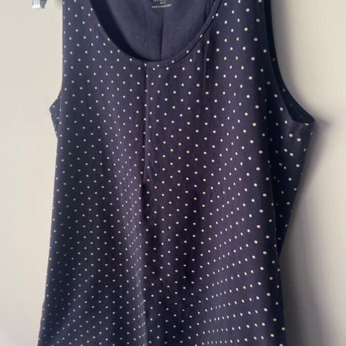 H&M sleeveless top navy with white polka dots like new, size L