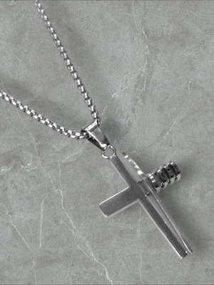 Ανδρικό κολιέ σταυρός σε ατσάλι καινούργιο, ασημί