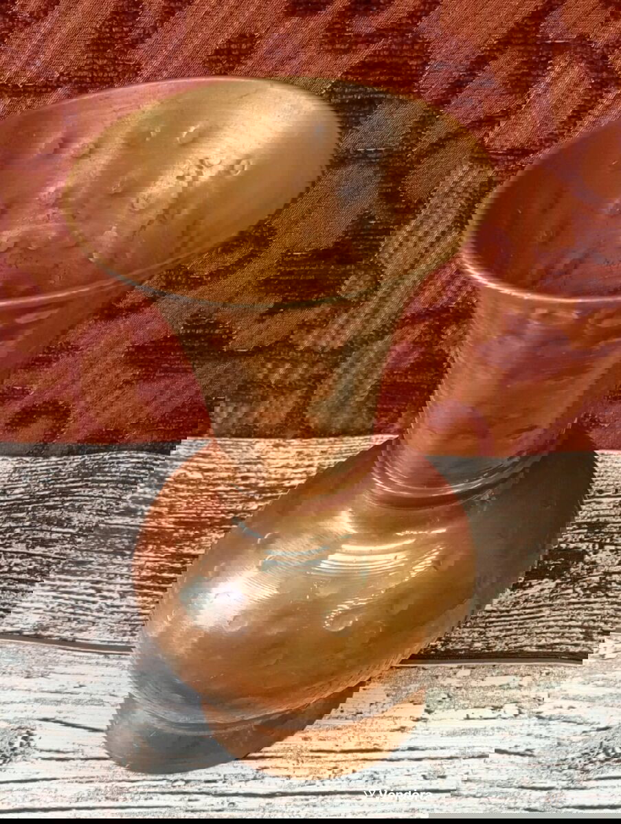 Χάλκινο Σφυρήλατο Ανθοδοχείο