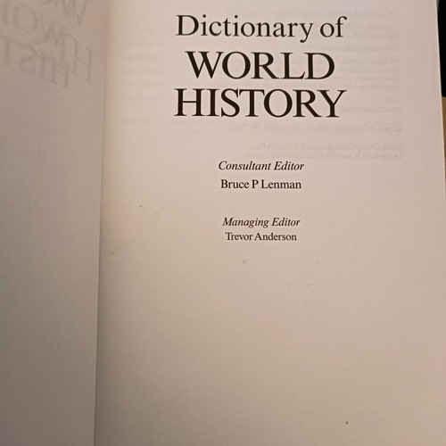 Chambers Dictionary of World History and Biographical Dictionary new
