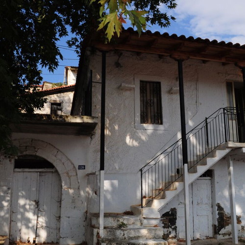 Detached house 350 sqm in Partheni Tripoli with garden and storage