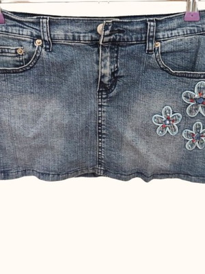 Terranova denim mini skirt with embroidery size S like new