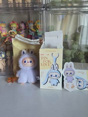 Labubu The Monsters Pin for Love βινύλιο μαλακό κρεμαστό καινούργιο