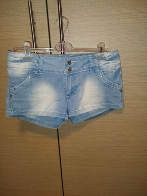 Gourdjeans women's short elastic shorts like new, size M-L, light blue