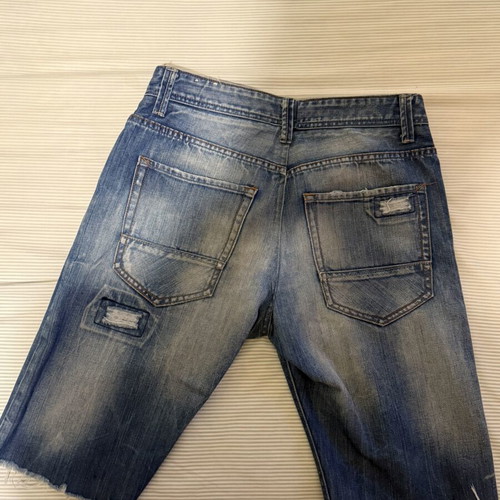 Men's denim bermuda shorts like new, size medium, blue