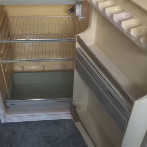Eskimo low refrigerator used, ideal for storage or garage