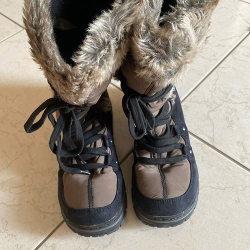 Tsakiris boots used with fur for snow, size 39, black and brown