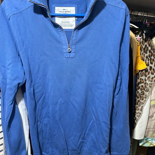 Escape men's blue medium shirt new