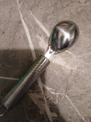 Scoop used, like new