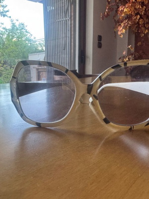 Betty Grable Oversized Zebra Sunglasses made in Italy like new