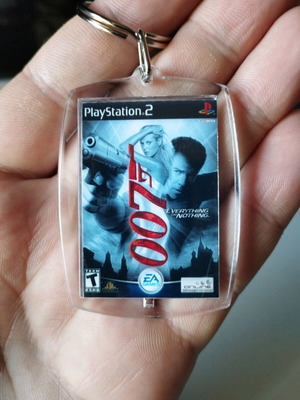 007 Everything or Nothing PS2 keychain