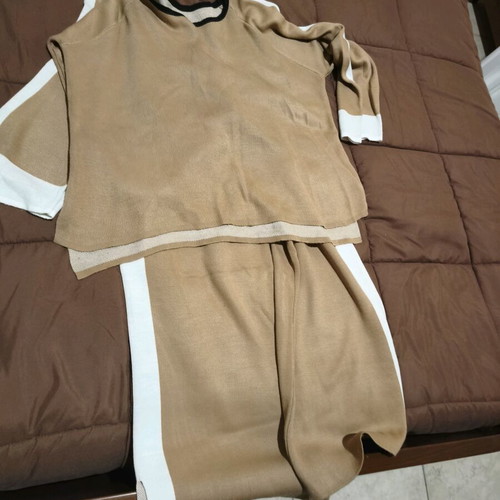 Set used beige women's clothing