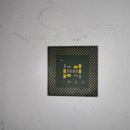 Intel Celeron 900MHz Socket 370 CPU processor used