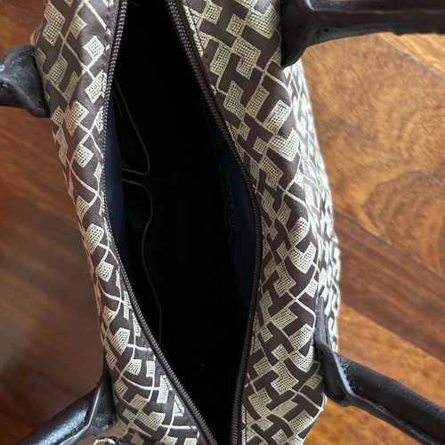 Tommy Hilfiger fabric handbag like new, black and beige
