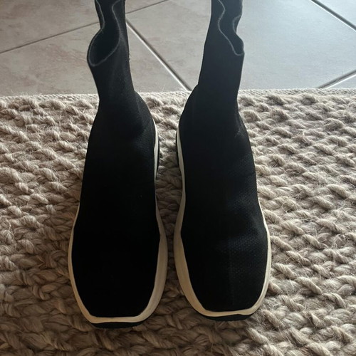 Vagabond sock-style boots used, black ankle shoes