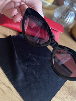 Guess γυαλιά ηλίου cat eye σαν καινούργιο, μαύρα