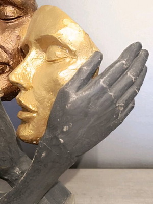 Artistic sculpture “Don’t See – Don’t Hear – Don’t Speak” in epoxy resin like new