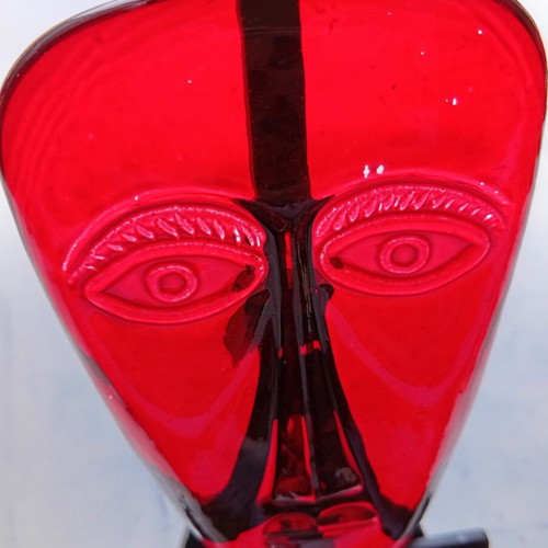 Handblown glass mask from Mexico, 11.5 cm, ruby red