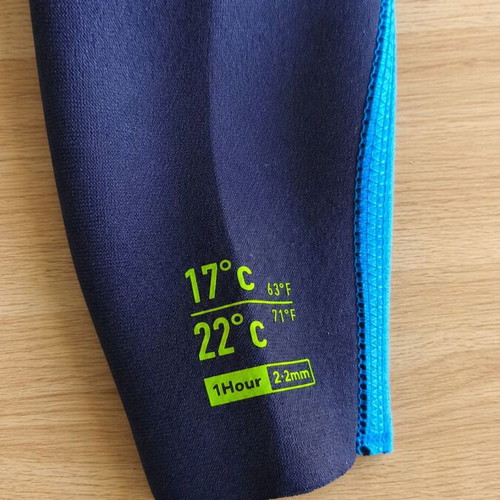 Olaian 2.2 mm Kids Full Wetsuit like new, size 8 years