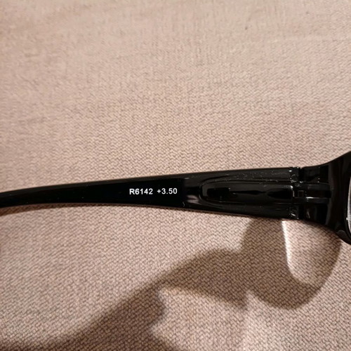 Myopia glasses Italian design with case